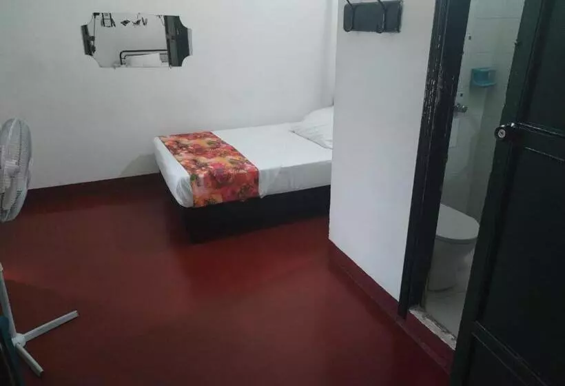 ユースホステル La Casona 1859