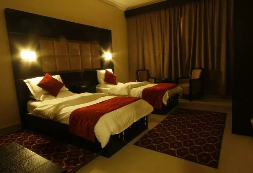 Manazel Al Hamra Apartment 2