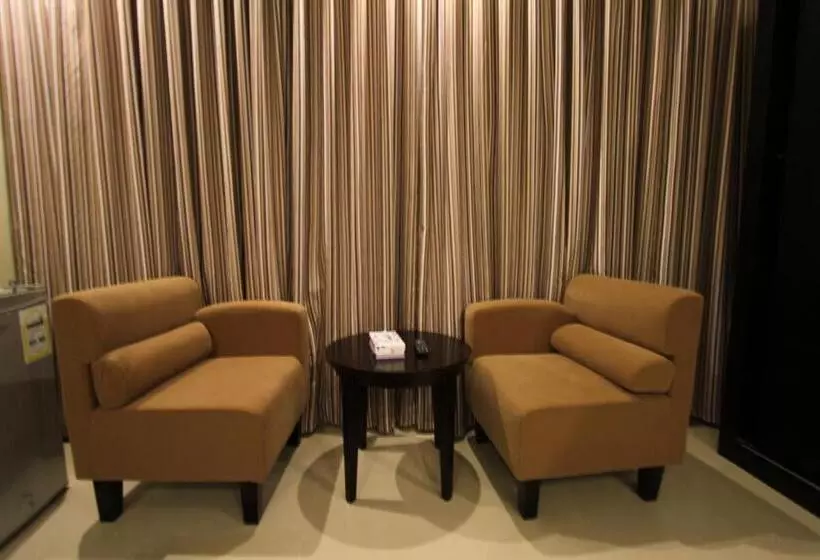 Manazel Al Hamra Apartment 2