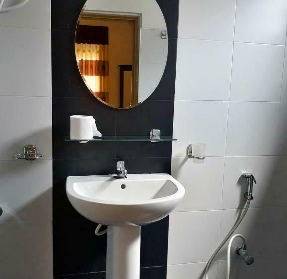 Panzió A And D Holiday Inn