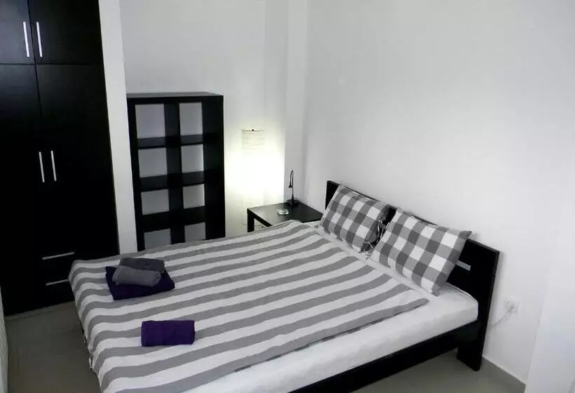 پانسیون Apartments Luka