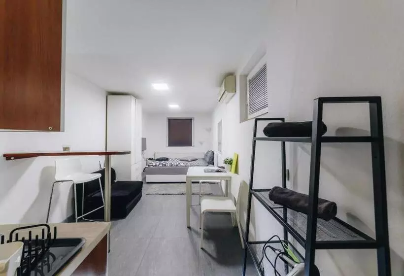 پانسیون Apartments Luka