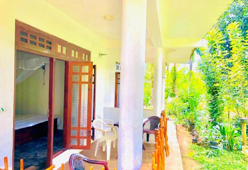 Pensionat Green Horizon Ella