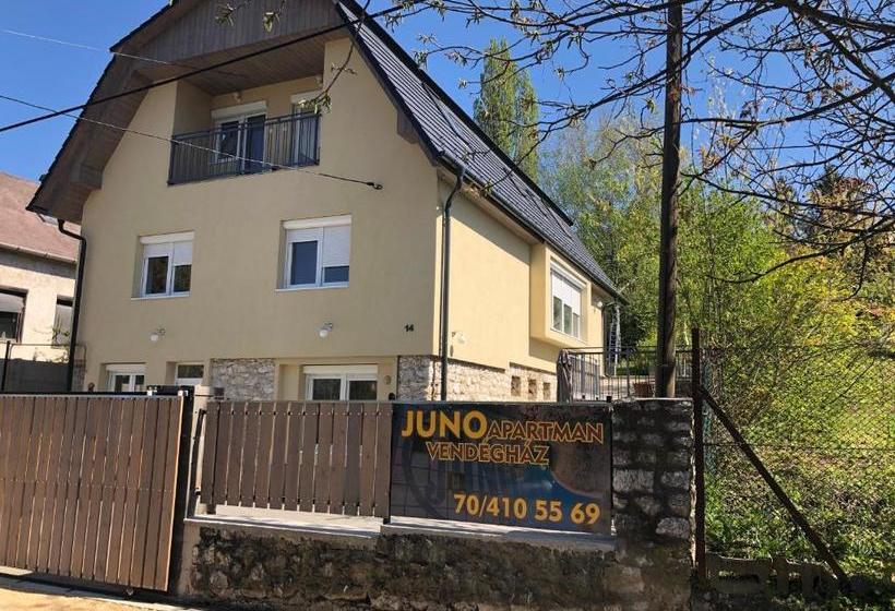 ペンション Juno Apartman Vendégház