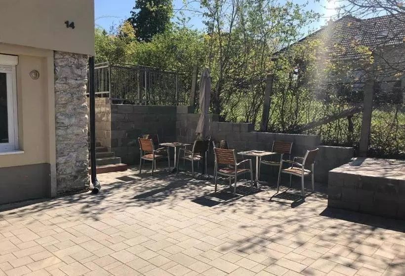 Majatalo Juno Apartman Vendégház