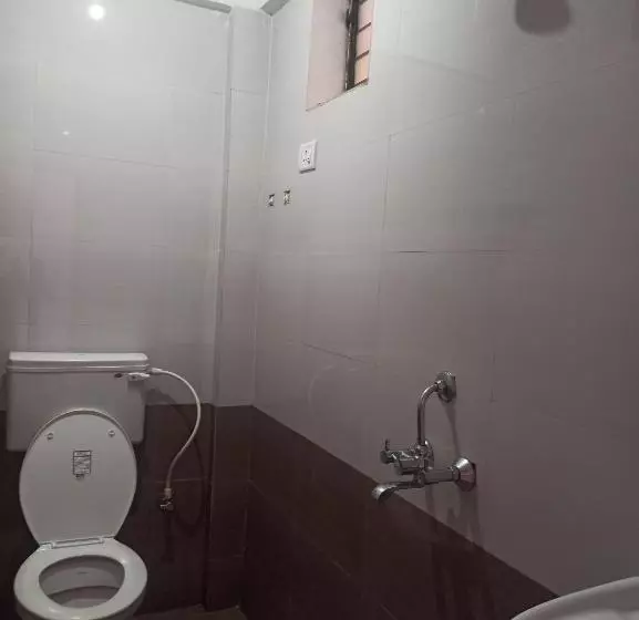 Majatalo Om Ganesh Naik Guest House