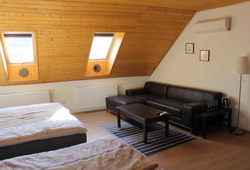 פנסיון Penzion Nautica