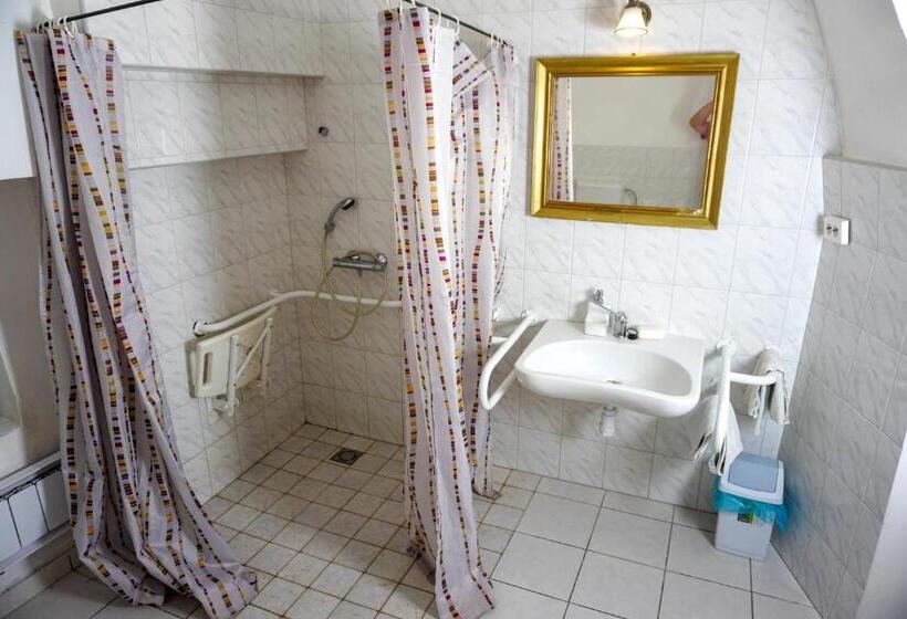 ペンション Pont Vendégház