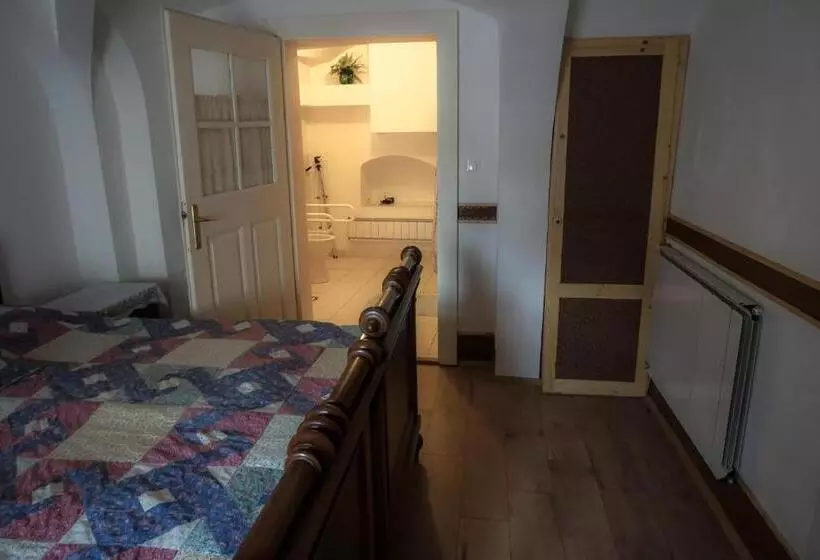 Majatalo Pont Vendégház