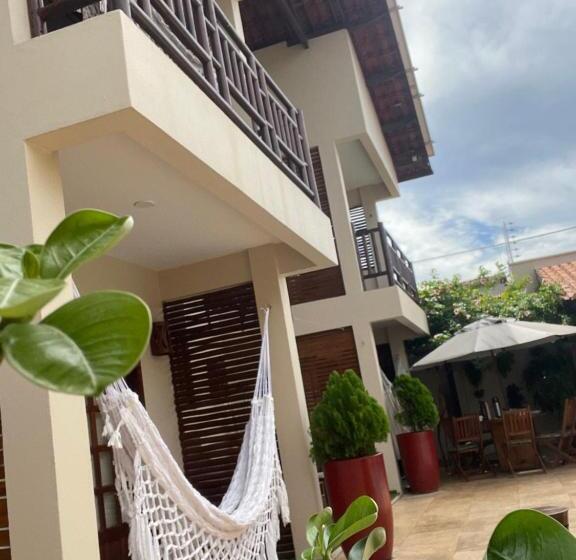 פנסיון Recanto Maria Flor