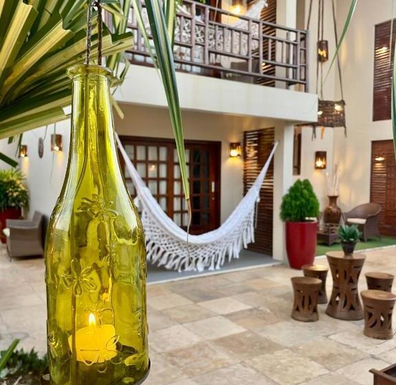 פנסיון Recanto Maria Flor