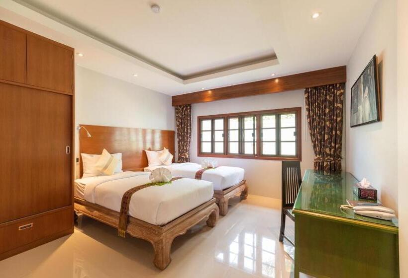 پانسیون Wandee Garden