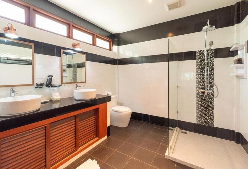 پانسیون Wandee Garden