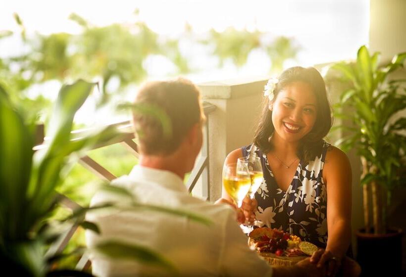 منتجع Fairmont Orchid Gold Experience