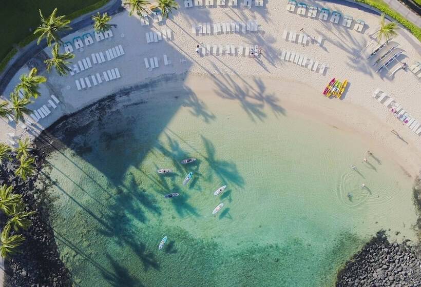 منتجع Fairmont Orchid Gold Experience