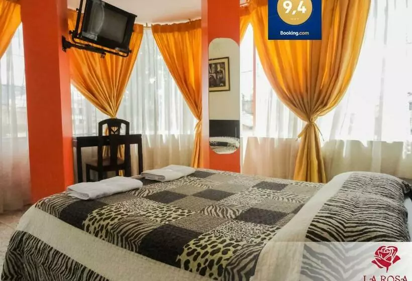 ユースホステル Hostal La Rosa Otavalo