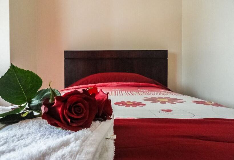 Общежитие Hostal La Rosa Otavalo