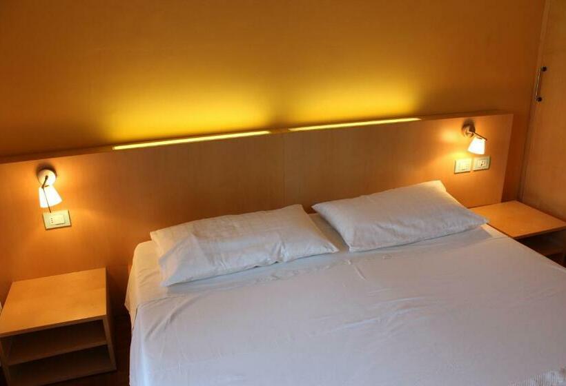 בית מלון כפרי Garnì Domus Mea