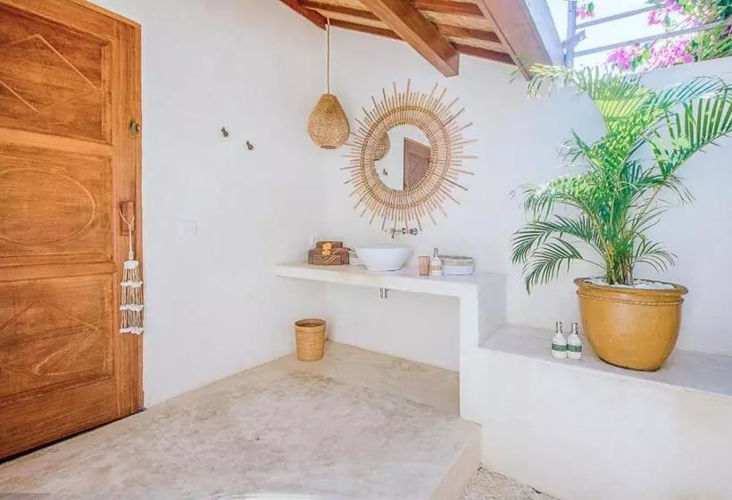 هتل Mule Malu Tropical Stay
