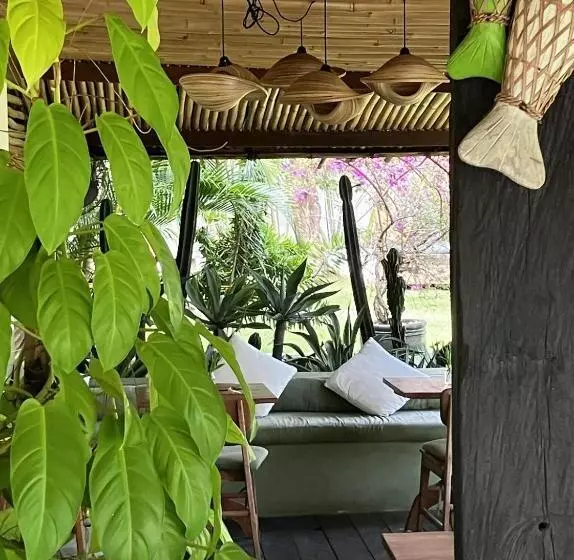 هتل Mule Malu Tropical Stay