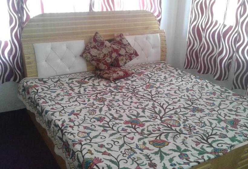 Pensão Alamdar Guest House