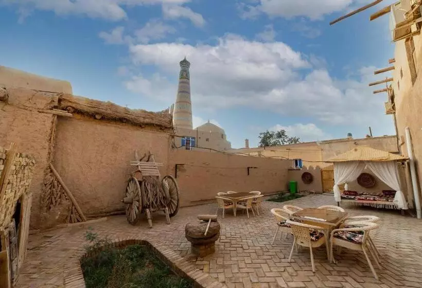 پانسیون Islam Khodja