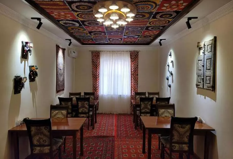 پانسیون Islam Khodja