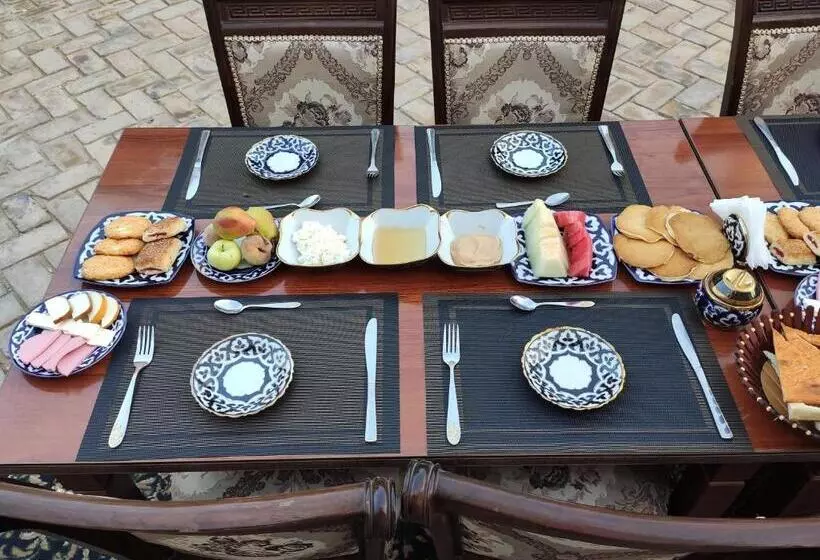 پانسیون Islam Khodja