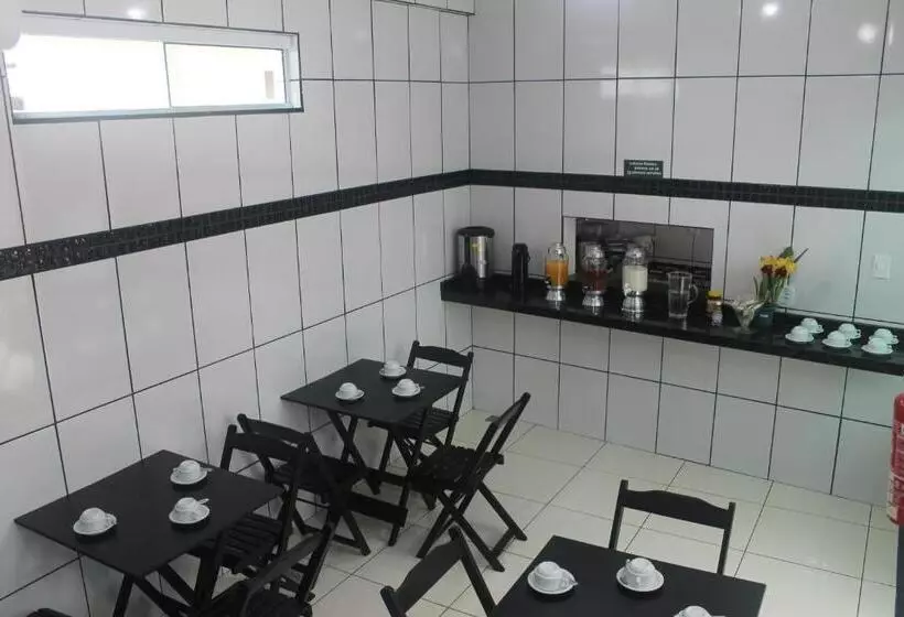 ペンション Pousada Orquideas De Maria