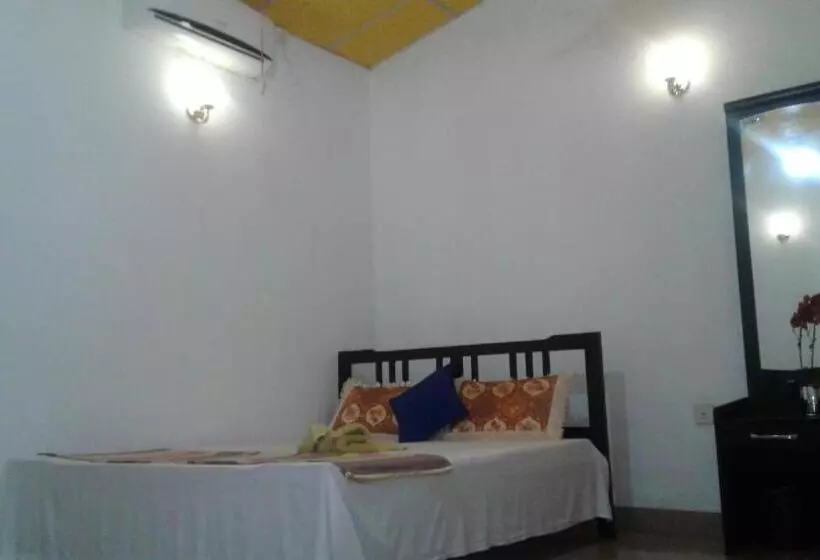 Majatalo River Retreat Sigiriya