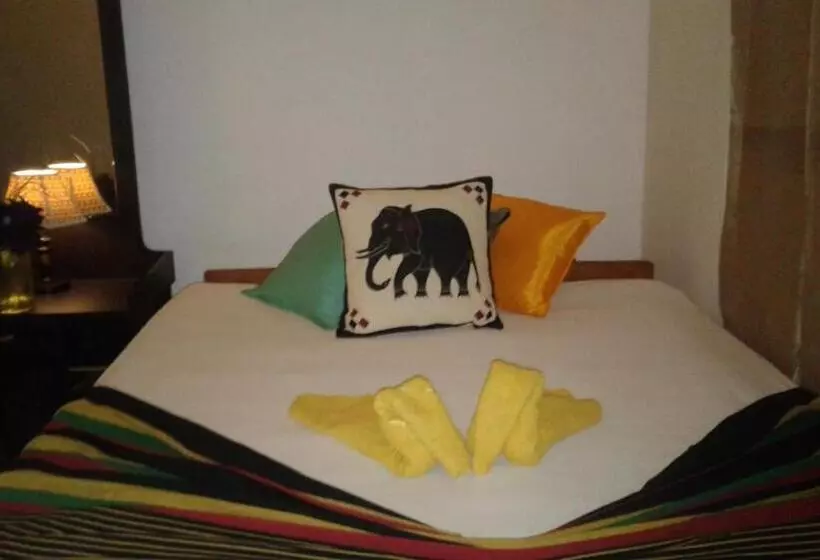 Majatalo River Retreat Sigiriya