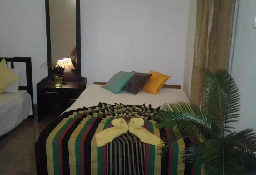 Majatalo River Retreat Sigiriya