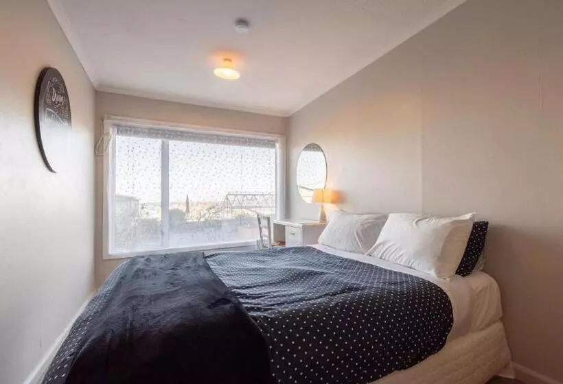 Retkeilymaja Oamaru Backpackers