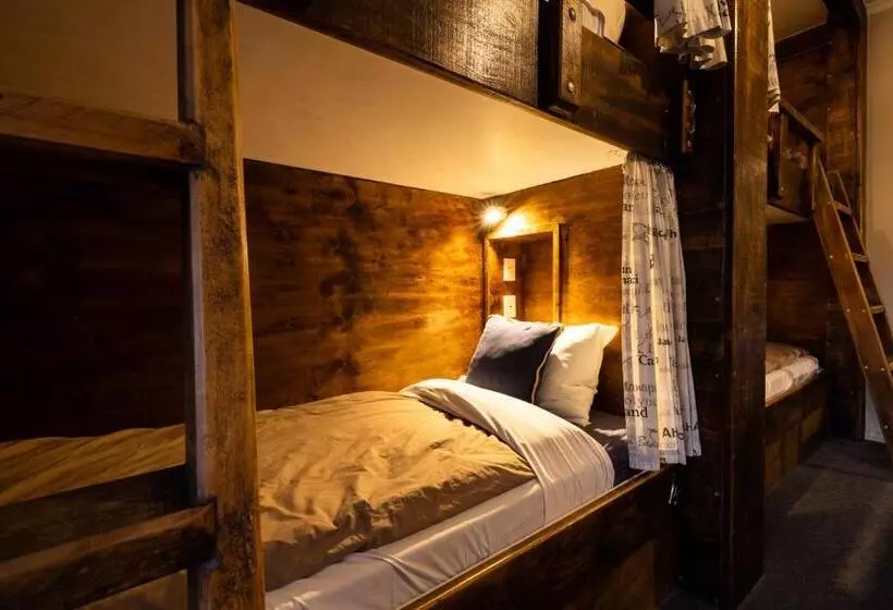 Retkeilymaja Oamaru Backpackers