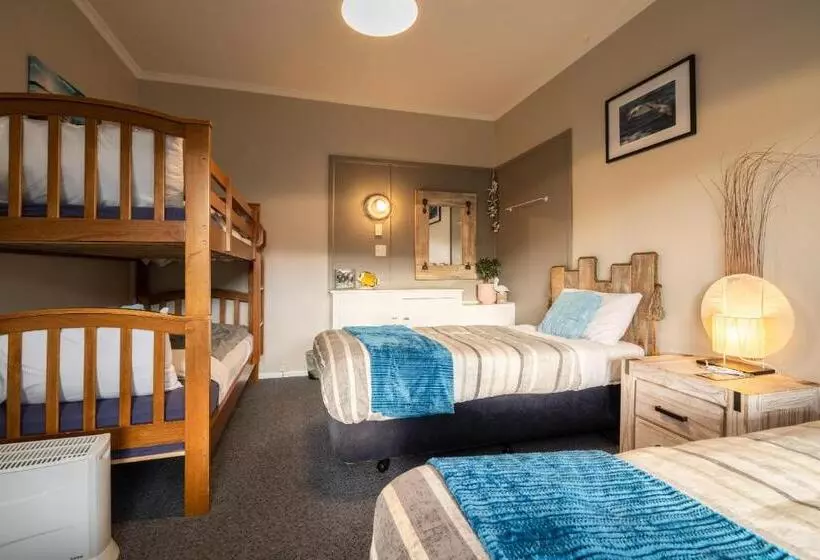 Retkeilymaja Oamaru Backpackers