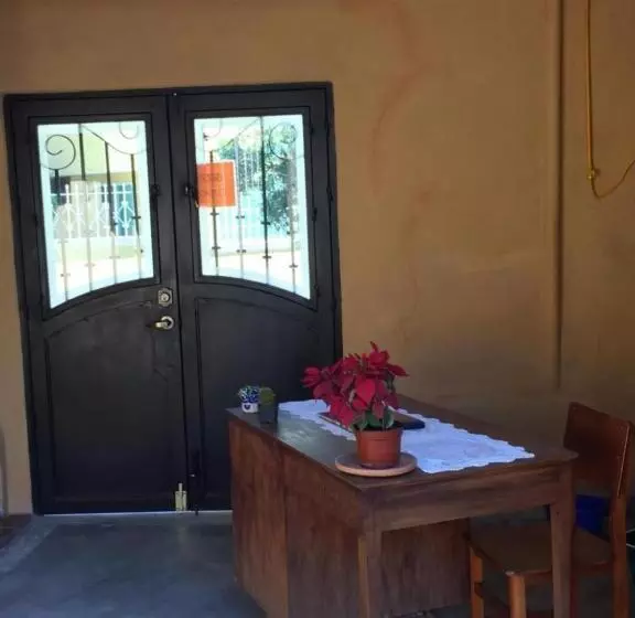 ユースホステル Posada Quinta Alejandra