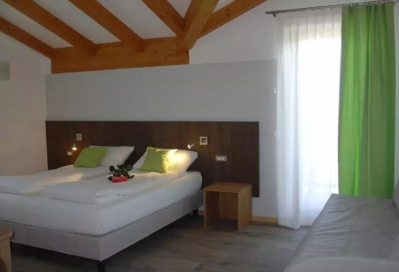 ホテル Agriturismo Girasole