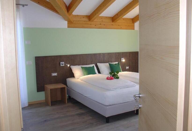 ホテル Agriturismo Girasole