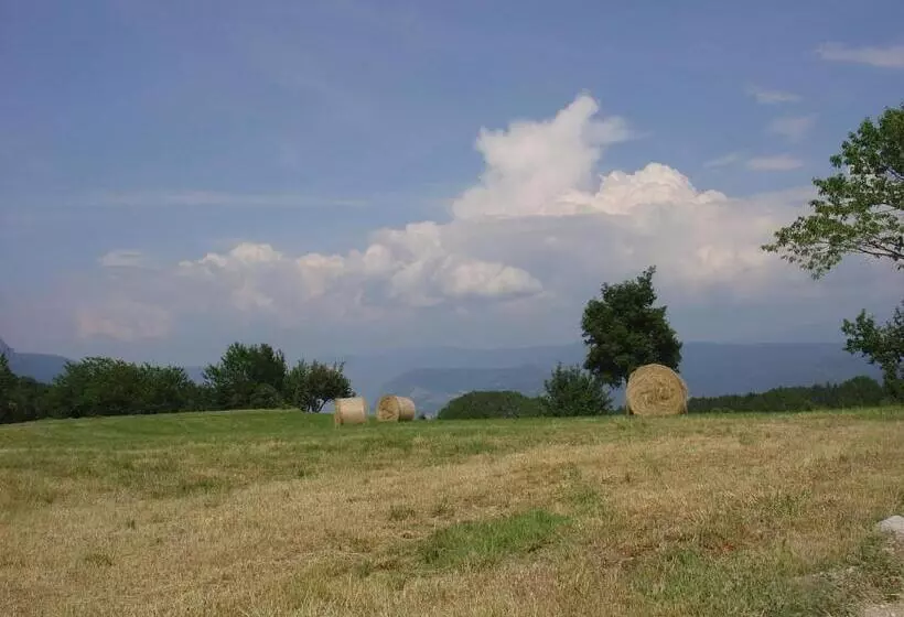 ホテル Agriturismo Girasole