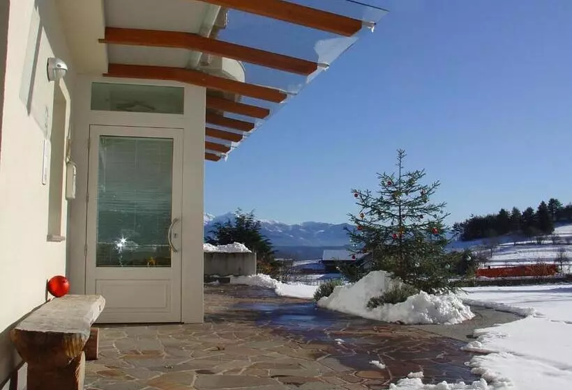 ホテル Agriturismo Girasole
