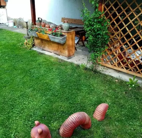 Majatalo Borova House