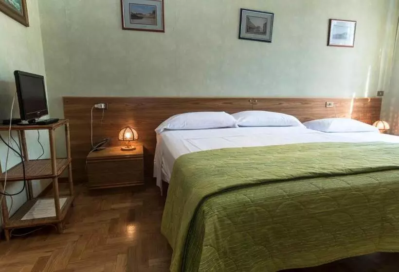 Majatalo Camere R 75