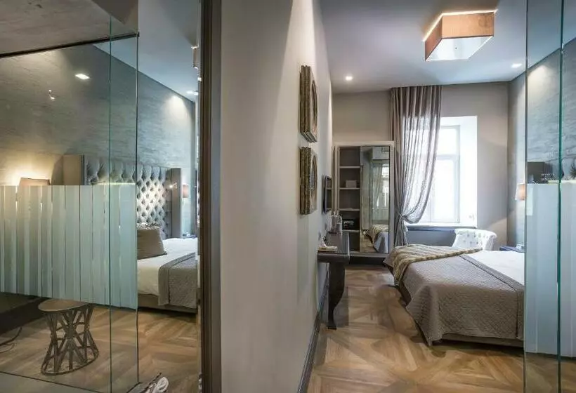 پانسیون Forvm Experience