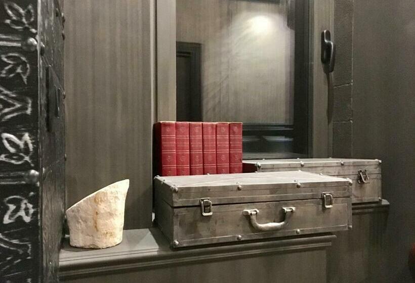 پانسیون Forvm Experience