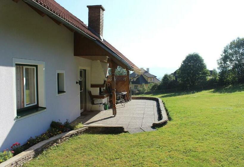 بنسيون Gästehaus Maria Trattner