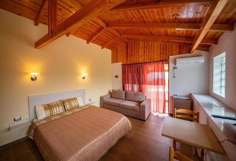 پانسیون Guest House Luiza