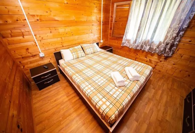 پانسیون Guest House Luiza