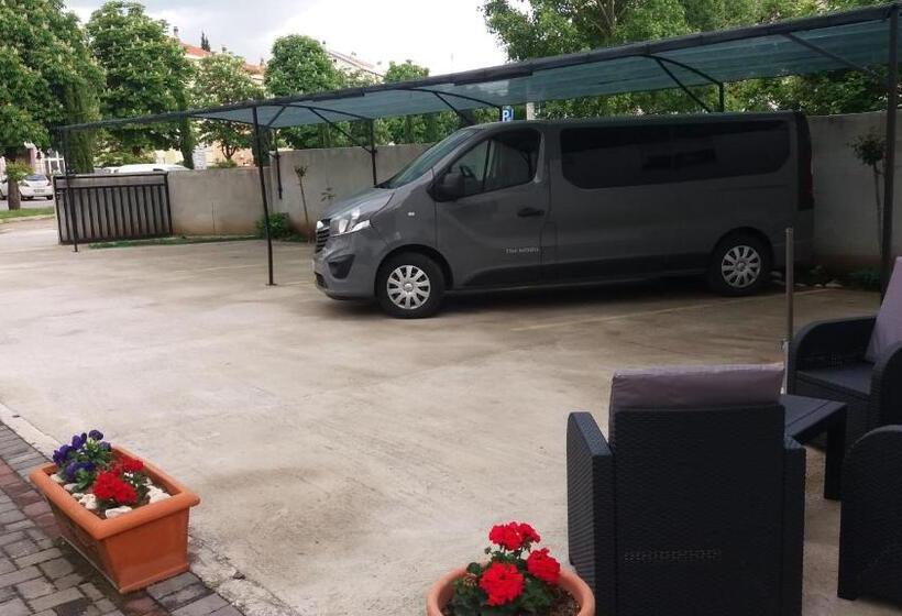 پانسیون Guest House Vanja