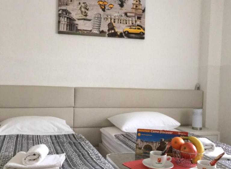 پانسیون Guest House Vanja