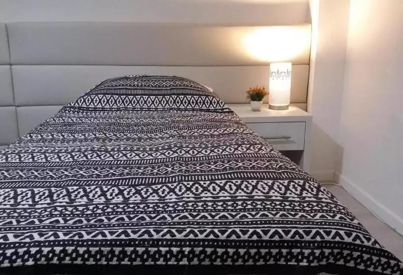 پانسیون Guest House Vanja
